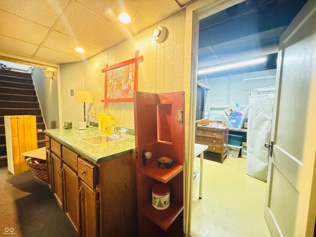 2722 17th Street, Columbus, IN 47201
