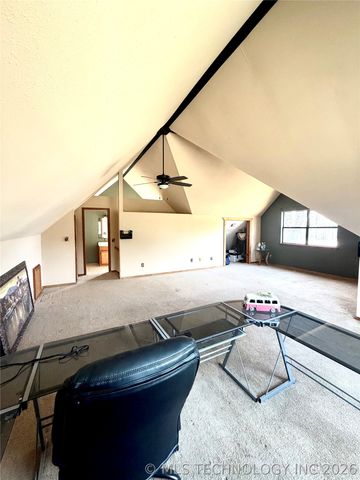 215 N Eagle Bluff, Cleveland, OK 74020