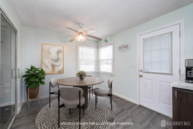 16 N Lincoln Avenue N, Colonia, NJ 07067