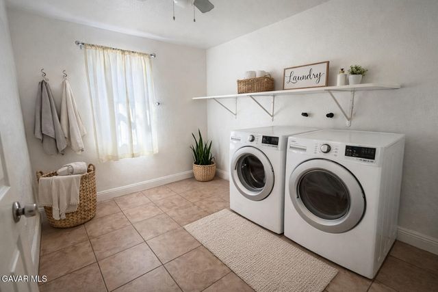 356 E Kettering Street, Lancaster, CA 93535