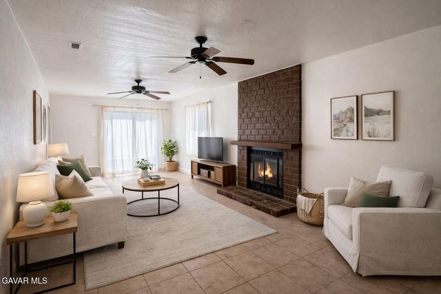 356 E Kettering Street, Lancaster, CA 93535