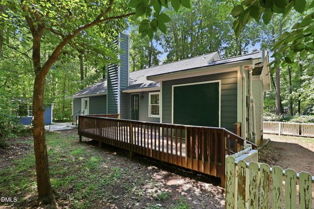 110 Twisted Court, Hillsborough, NC 27278