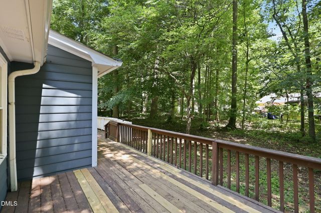 110 Twisted Court, Hillsborough, NC 27278