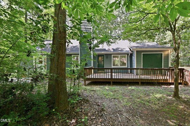 110 Twisted Court, Hillsborough, NC 27278