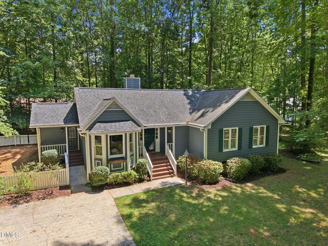 110 Twisted Court, Hillsborough, NC 27278