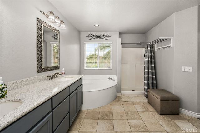 40176 Via Sonoro, Murrieta, CA 92562
