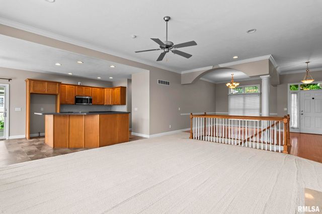 6517 WINTERBERRY Lane, Springfield, IL 62712