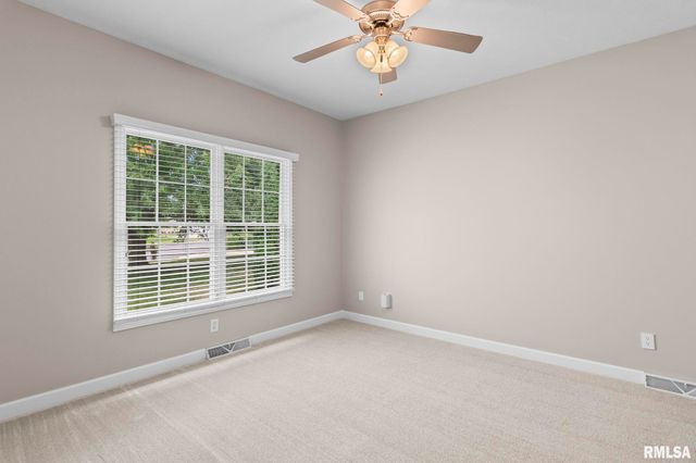 6517 WINTERBERRY Lane, Springfield, IL 62712