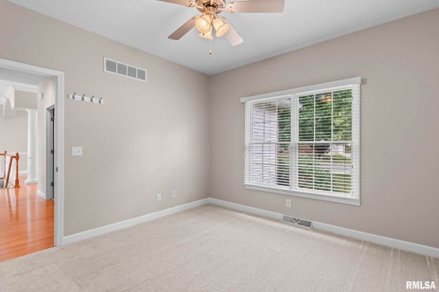 6517 WINTERBERRY Lane, Springfield, IL 62712