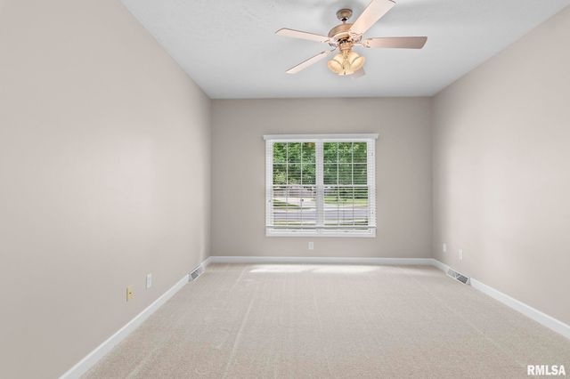 6517 WINTERBERRY Lane, Springfield, IL 62712