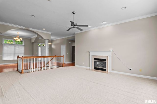 6517 WINTERBERRY Lane, Springfield, IL 62712