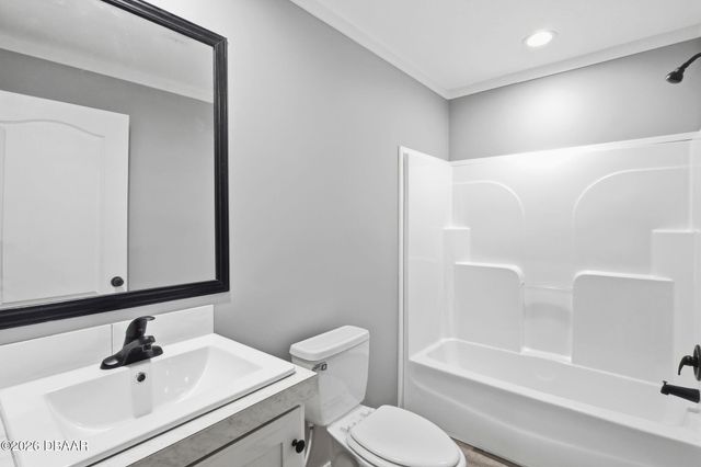 1913 Woodcrest Drive, Ormond Beach, FL 32174