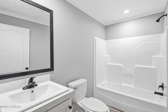 1913 Woodcrest Drive, Ormond Beach, FL 32174