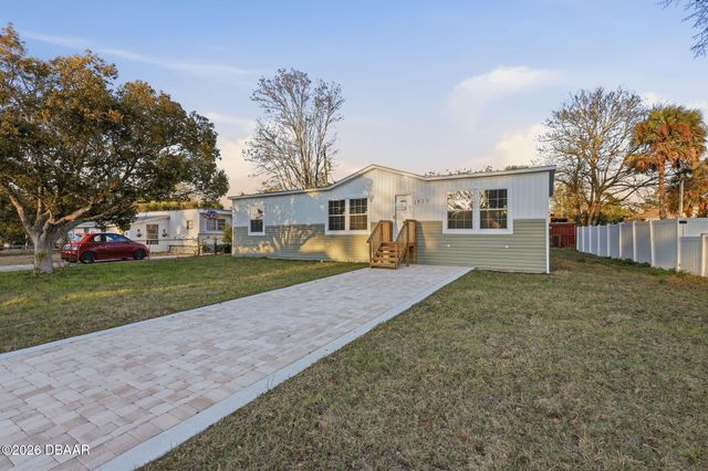 1913 Woodcrest Drive, Ormond Beach, FL 32174