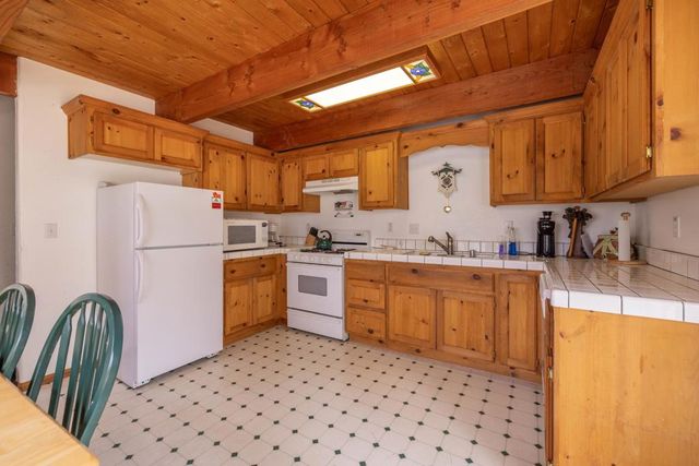 391 Mullins Drive, Big Bear, CA 92314