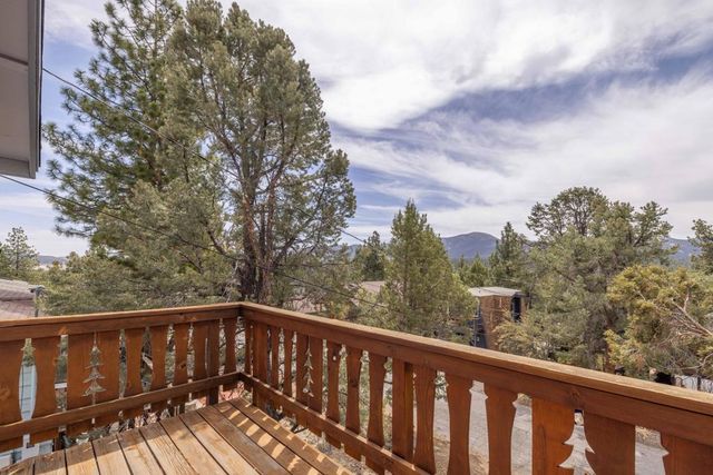 391 Mullins Drive, Big Bear, CA 92314