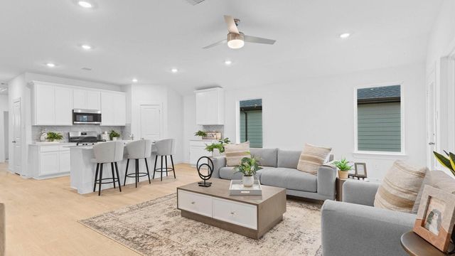 611 Blue Stone Drive, Beasley, TX 77417