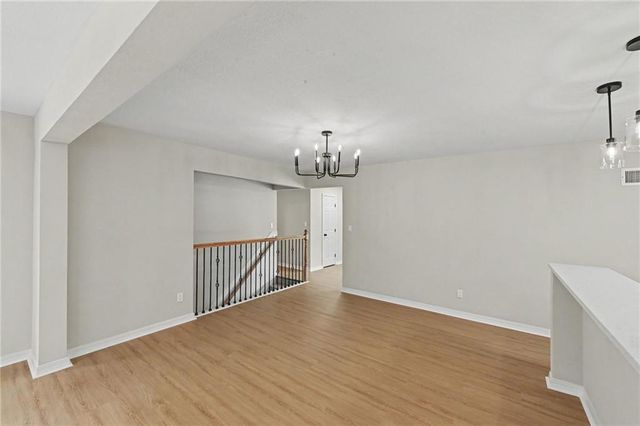 12516 Craig Avenue, Grandview, MO 64030