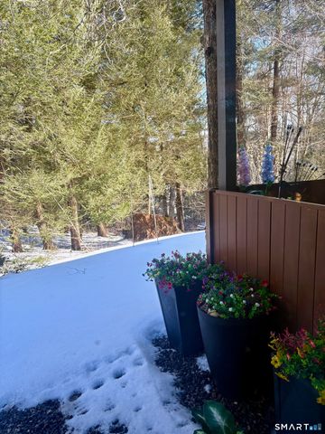 328 Heritage Village A, Southbury, CT 06488