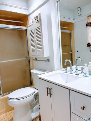 328 Heritage Village A, Southbury, CT 06488