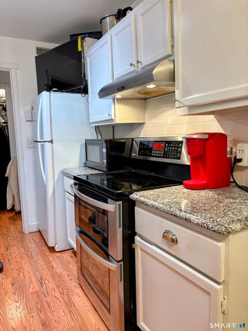 328 Heritage Village A, Southbury, CT 06488