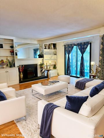 328 Heritage Village A, Southbury, CT 06488