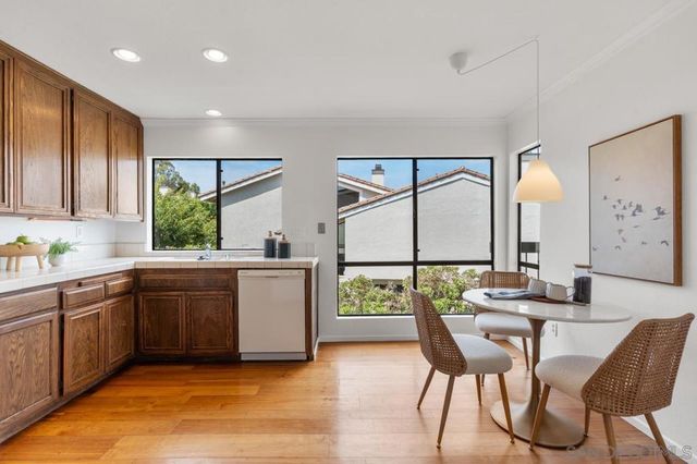 6585 Caminito Scioto, La Jolla, CA 92037