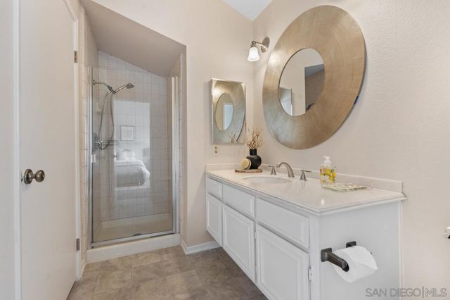 6585 Caminito Scioto, La Jolla, CA 92037