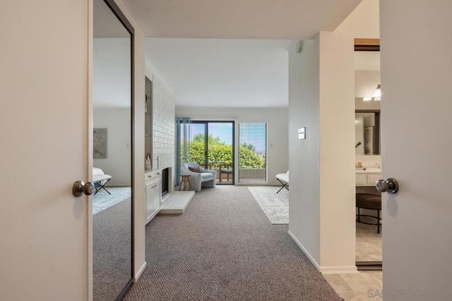 6585 Caminito Scioto, La Jolla, CA 92037