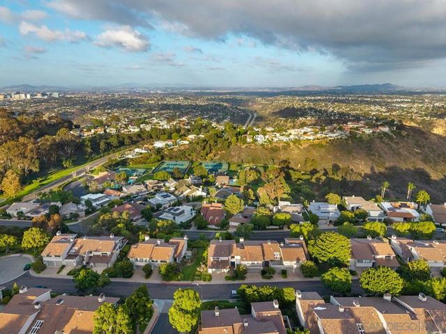 6585 Caminito Scioto, La Jolla, CA 92037