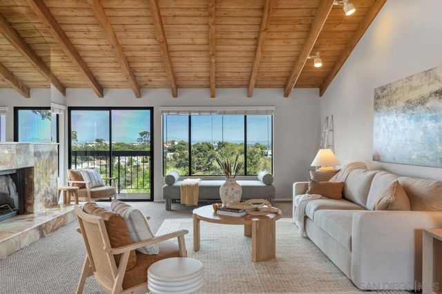 6585 Caminito Scioto, La Jolla, CA 92037