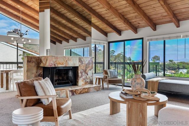 6585 Caminito Scioto, La Jolla, CA 92037