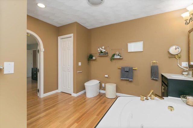 3 Rocking Chair Lane, Atkinson, NH 03811