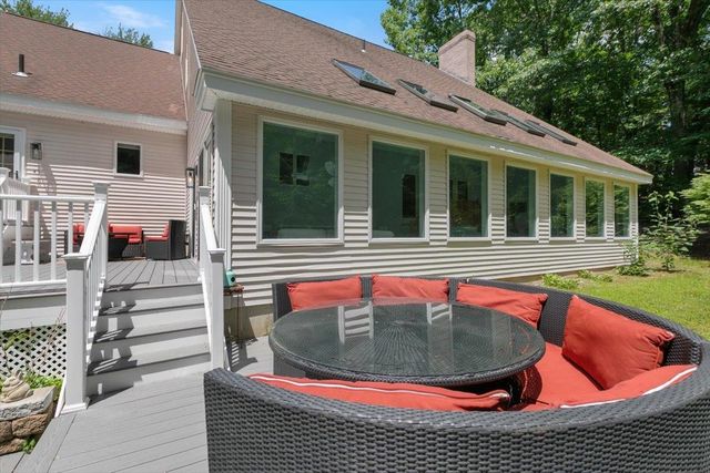 3 Rocking Chair Lane, Atkinson, NH 03811