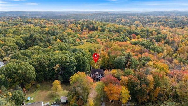 3 Rocking Chair Lane, Atkinson, NH 03811