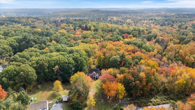 3 Rocking Chair Lane, Atkinson, NH 03811