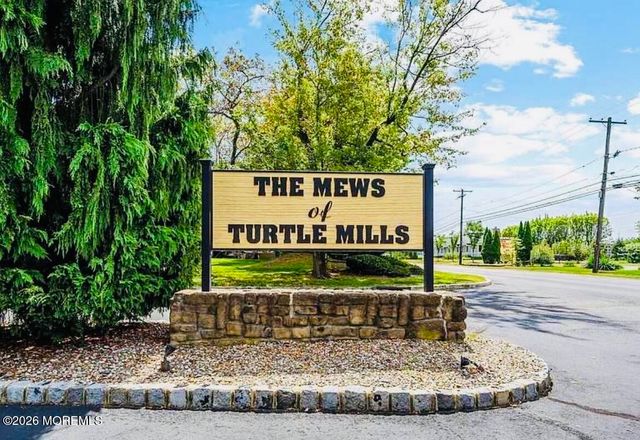 8 Hialeah, West Long Branch, NJ 07764
