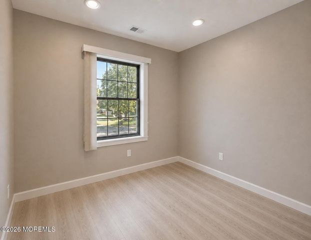 8 Hialeah, West Long Branch, NJ 07764