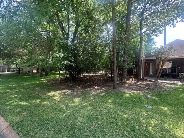 11331 Burning Tree Drive, Montgomery, TX 77356