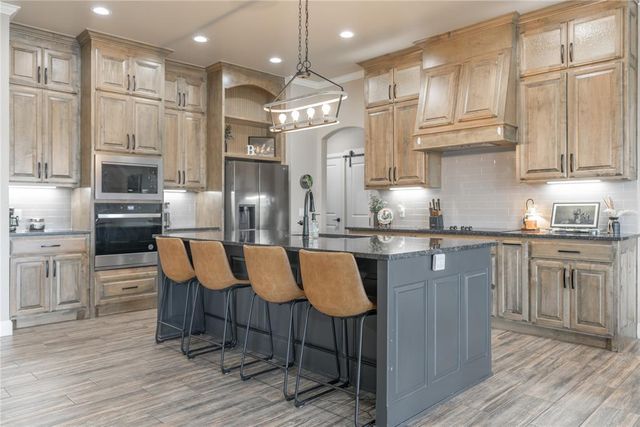 2408 Blackjack Court, Blanchard, OK 73010