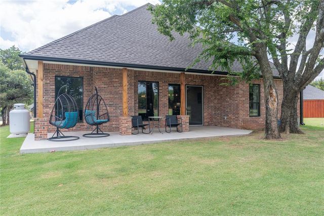 2408 Blackjack Court, Blanchard, OK 73010