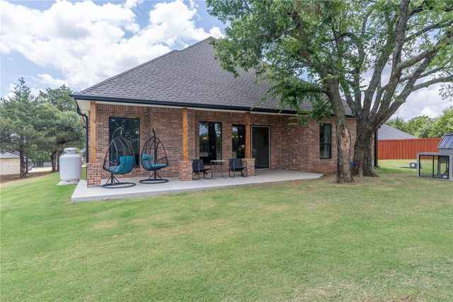 2408 Blackjack Court, Blanchard, OK 73010
