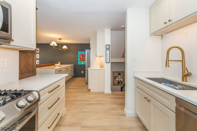 13 Franklin Pl 7E, Morristown Town, NJ 07960