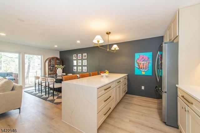 13 Franklin Pl 7E, Morristown Town, NJ 07960