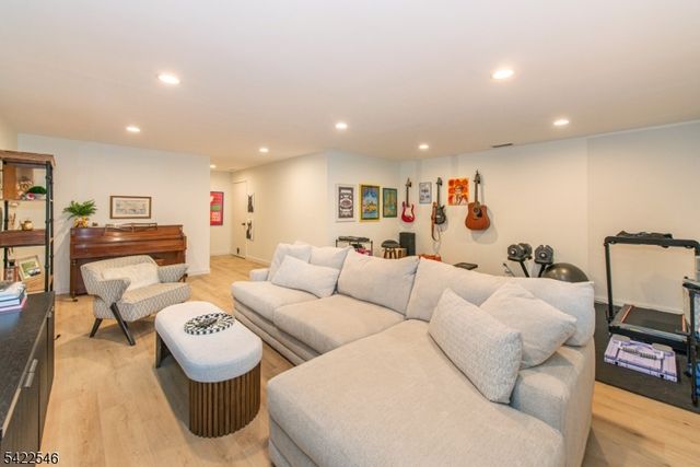 13 Franklin Pl 7E, Morristown Town, NJ 07960