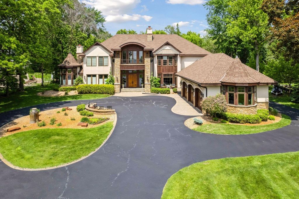 1910 Shoreline Drive, Wayzata, MN 55391 — photo 2