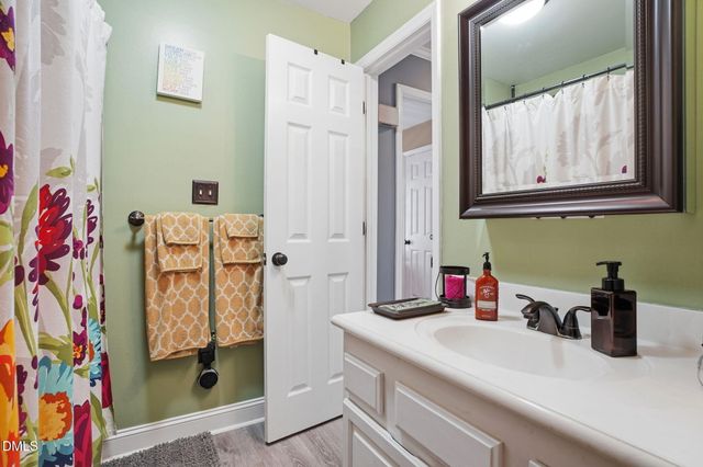 700 Bishops Park 306, Raleigh, NC 27605