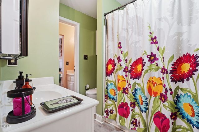 700 Bishops Park 306, Raleigh, NC 27605