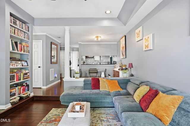 700 Bishops Park 306, Raleigh, NC 27605
