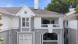 700 Bishops Park 306, Raleigh, NC 27605